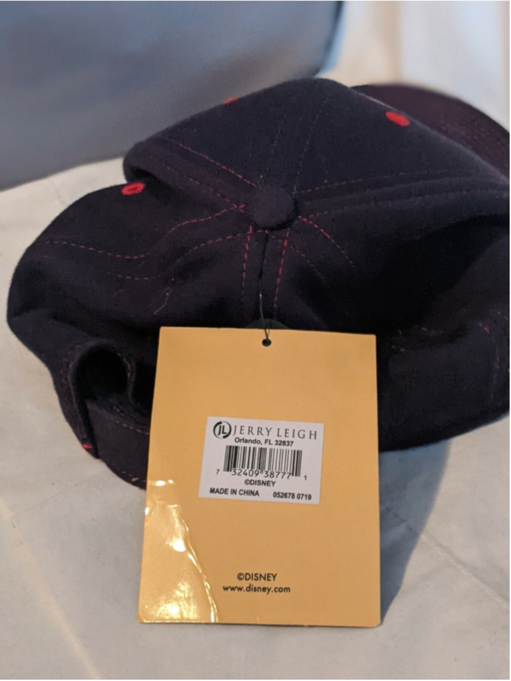 NEW Disney Womens Minnie Mouse Fan Baseball Hat, dark blue with red stitching - Picture 4 of 5